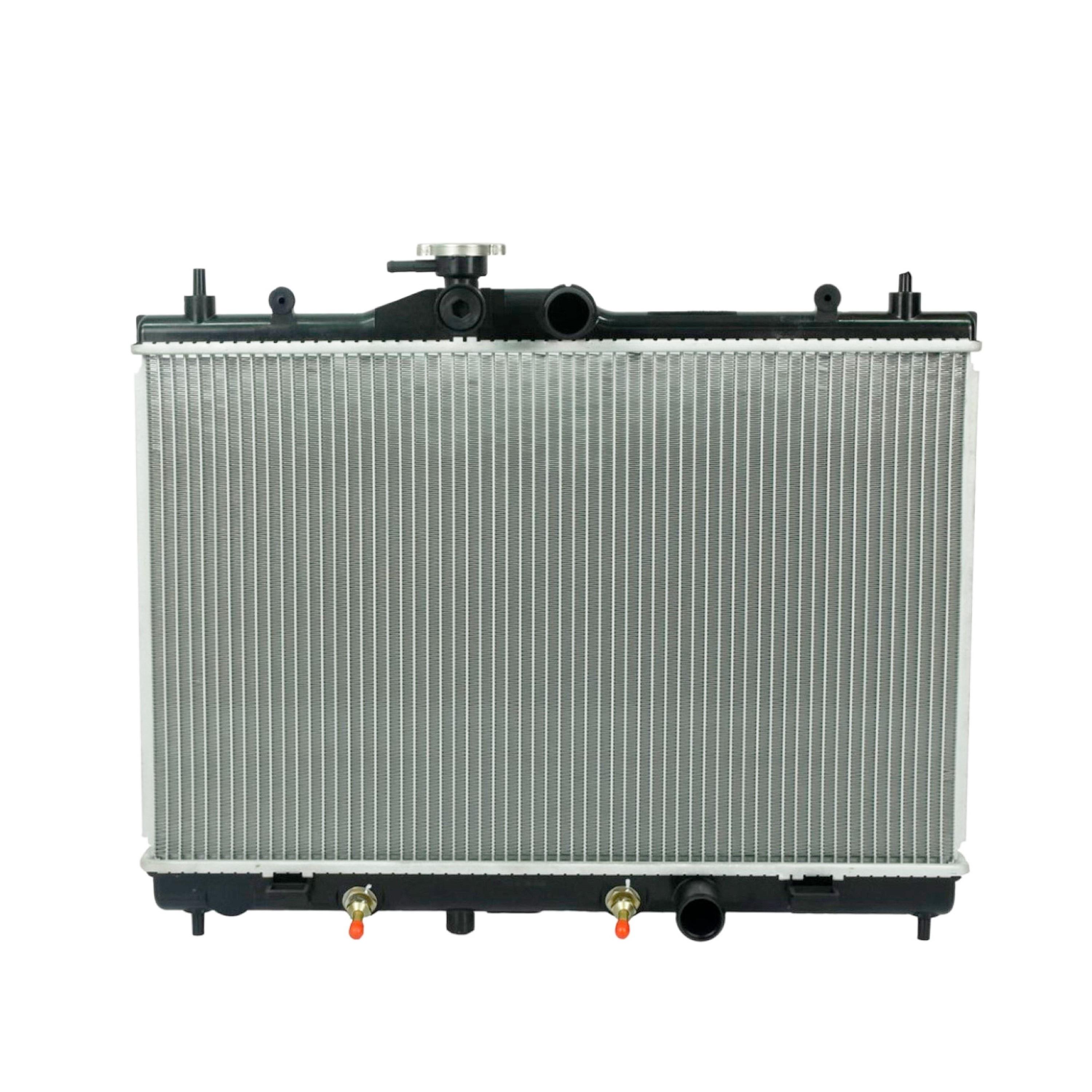 Radiador Automotriz Nissan Tiida Versa T/A 07-11 16mm Tubo Soldado marca Deyac