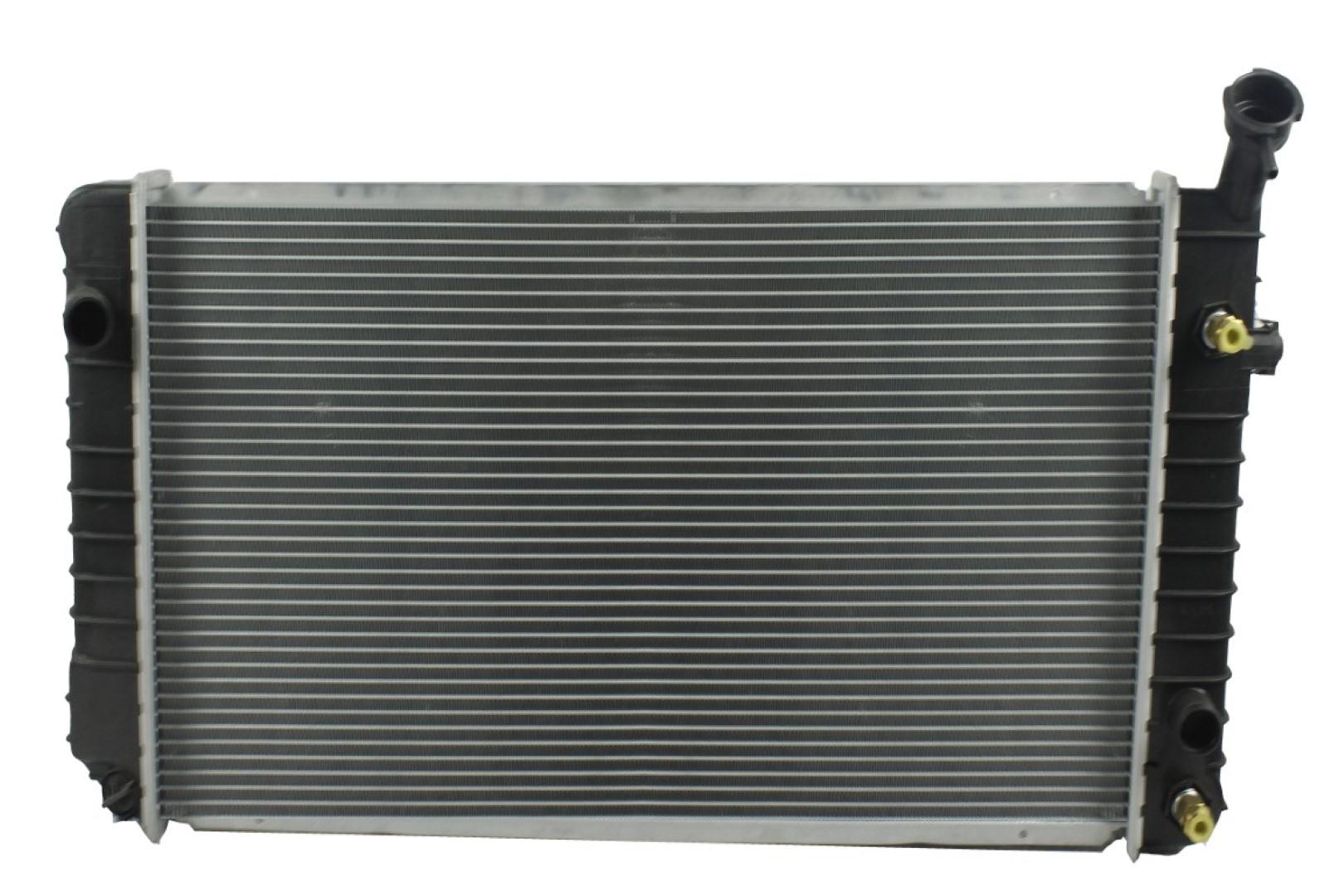 Radiador Automotriz Buick Chevrolet, Oldsmobile, Pontiac Regal Lumina, Cultas, Grand Prix T/A 91-93 26mm Tubo Soldado marca Deyac