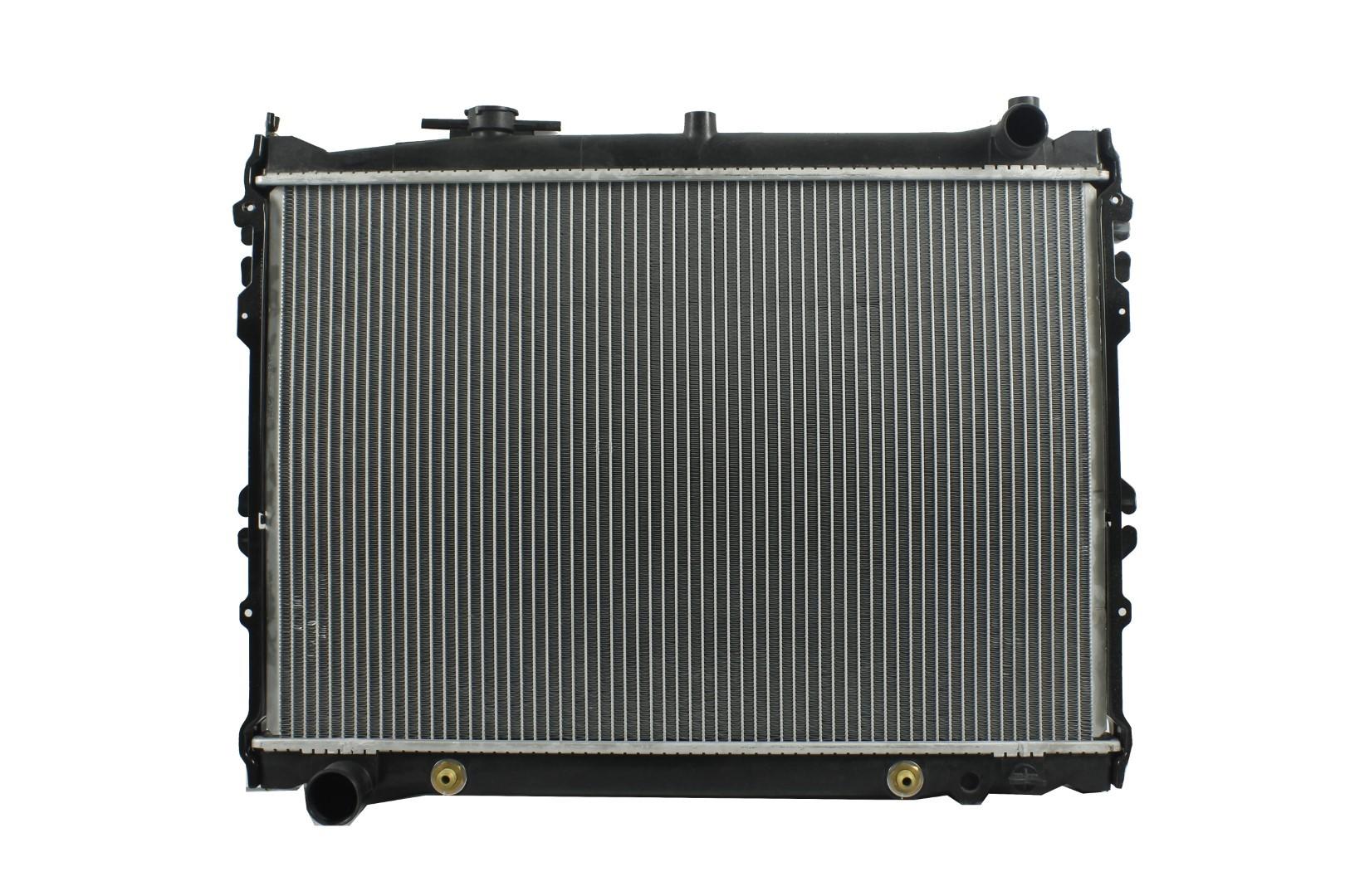 Radiador Automotriz Mazda MPV Cargo, Passenger T/A 89-95 26mm Tubo Soldado marca Deyac