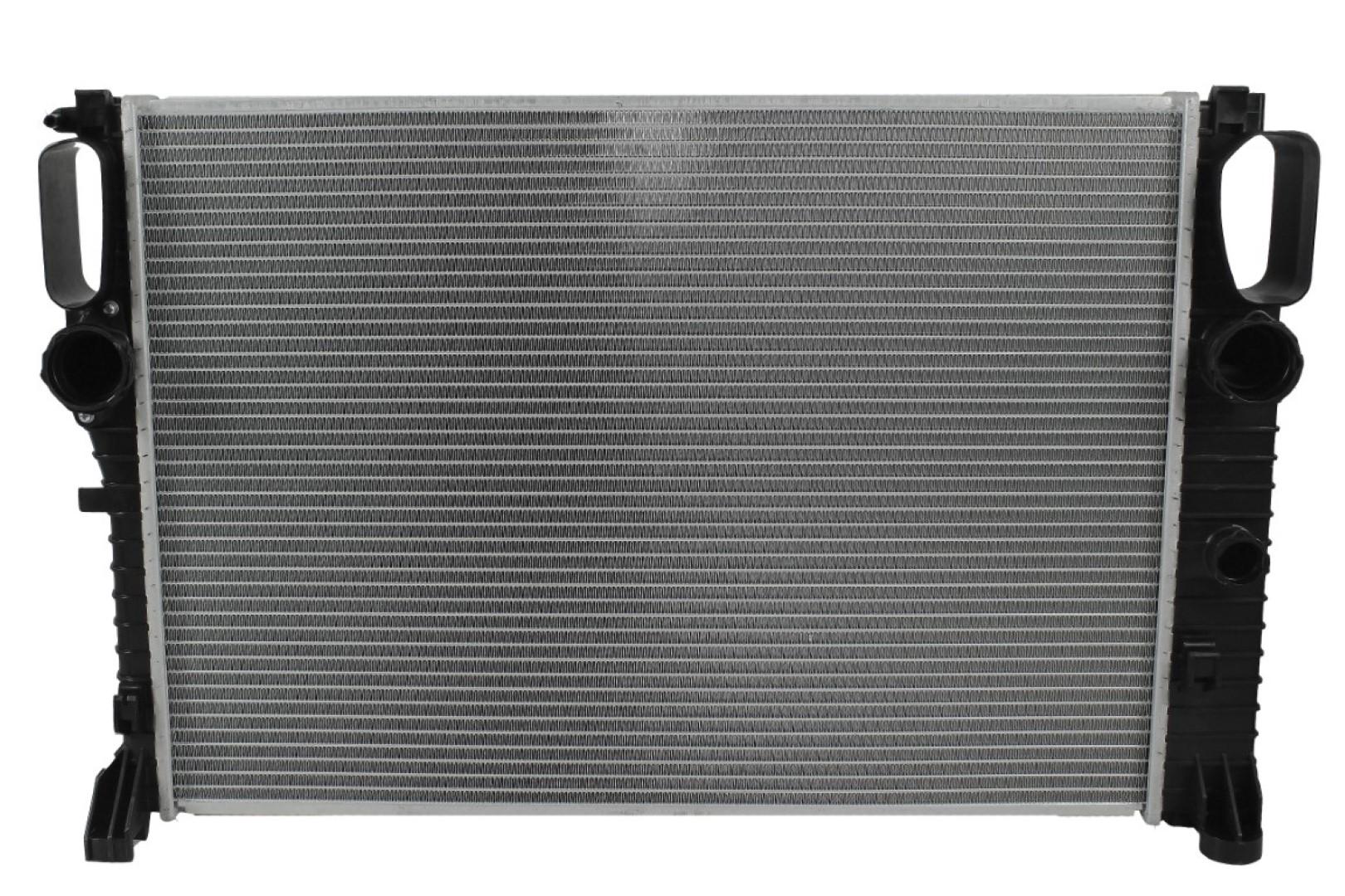 Radiador Automotriz Mercedes Benz E320 E550 CLS550 TA 07 – 11 32mm Tubo Soldado marca Deyac