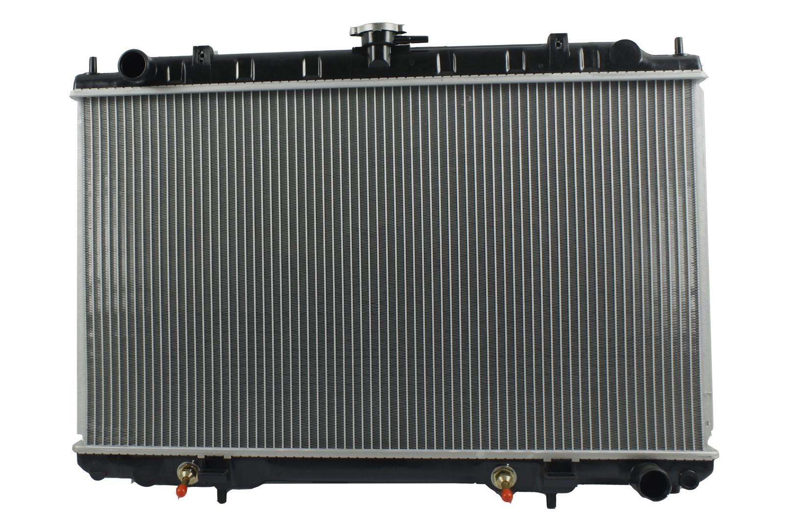 Radiador Automotriz Nissan Infiniti Maxima 130, 135 T/A 00-03 26mm Tubo Soldado marca Deyac