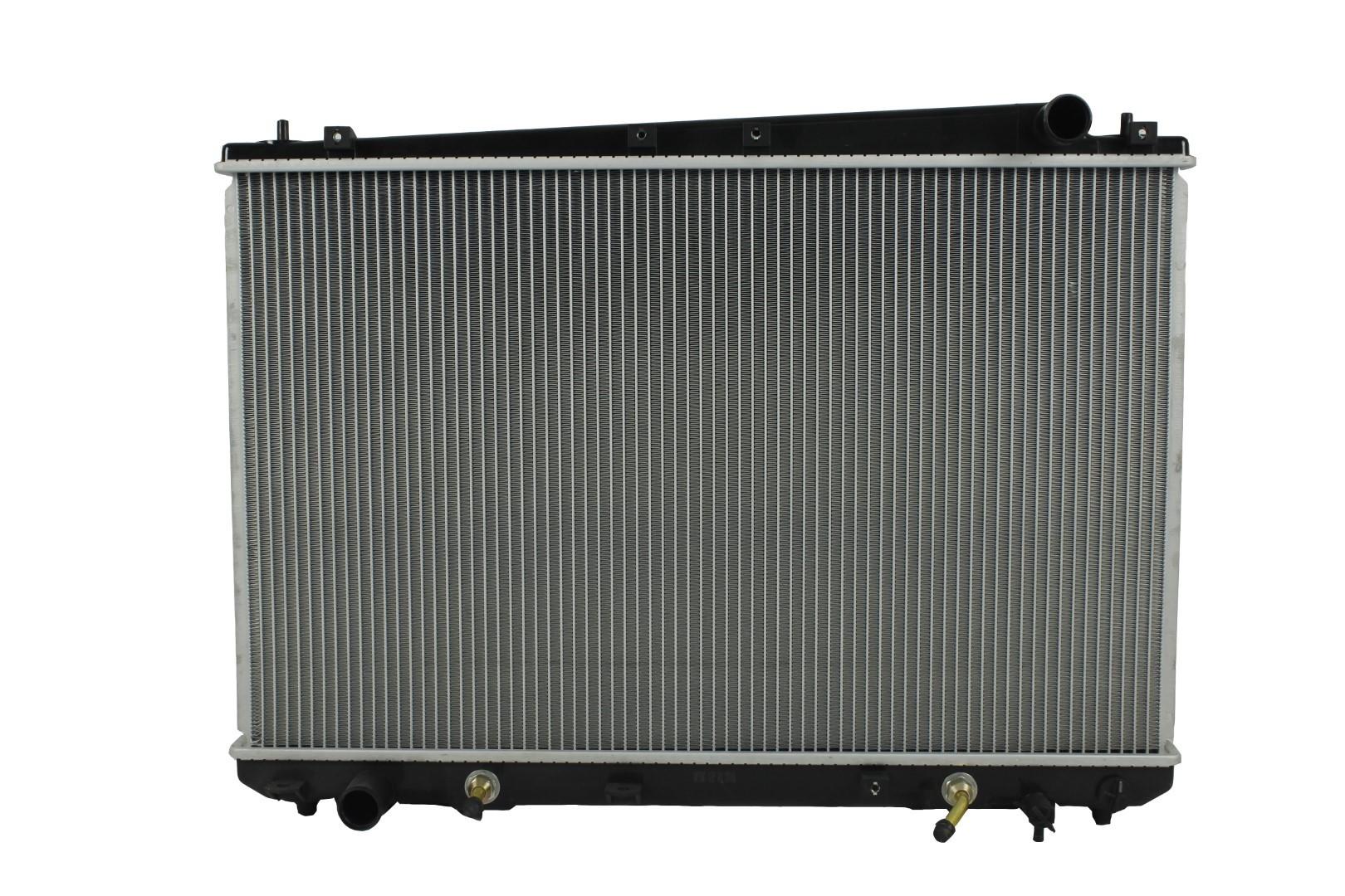 Radiador Automotriz Toyota  Sienna CE,LE,XLE T/A 01-03 26mm Tubo Soldado marca Deyac