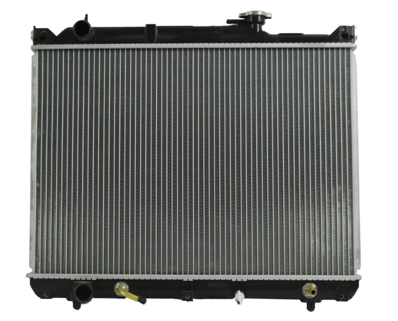 Radiador Automotriz Suzuki Grand Vitarra XL7, JLS, JLS T/A 00-05 26mm Tubo Soldado marca Deyac