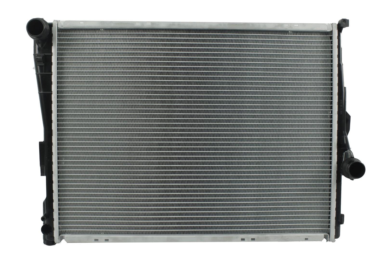 Radiador Automotriz BMW 320 i 323C i,325C i,325X i,328C i,330X i, Z4 T/EXT 01-05 26mm y 32mm Tubo Soldado marca Deyac