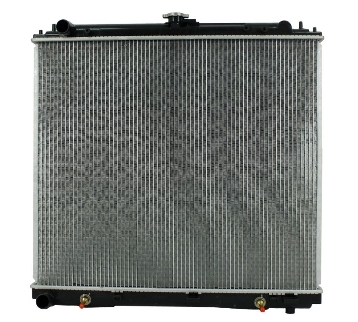 Radiador Automotriz Nissan Suzuki Frontier XE, SE, S, Equator T/A 05-15 16mm Tubo Soldado marca Deyac