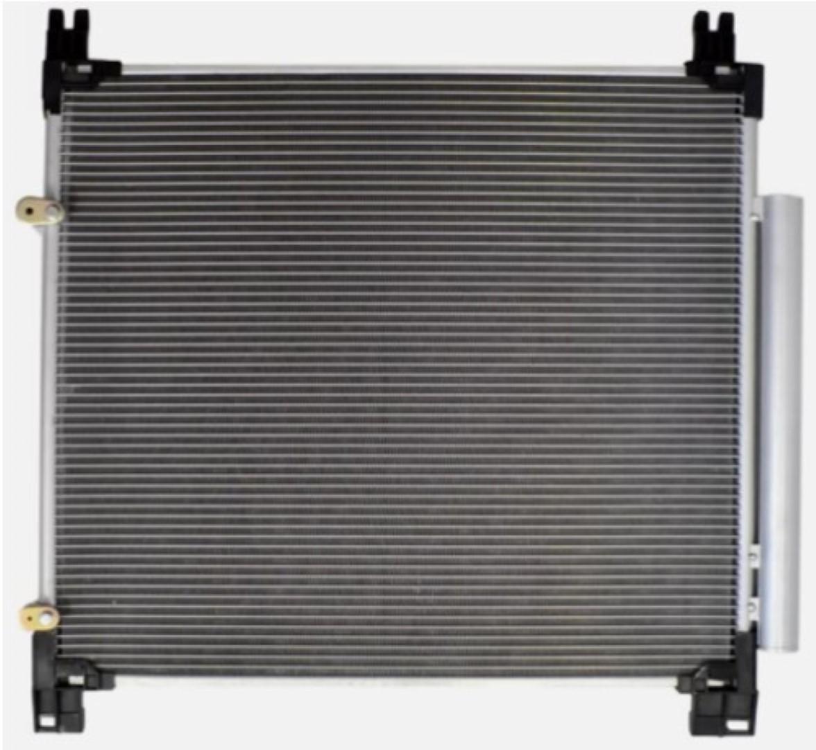 Condensador Automotriz Toyota Hilux 16-22 marca Deyac