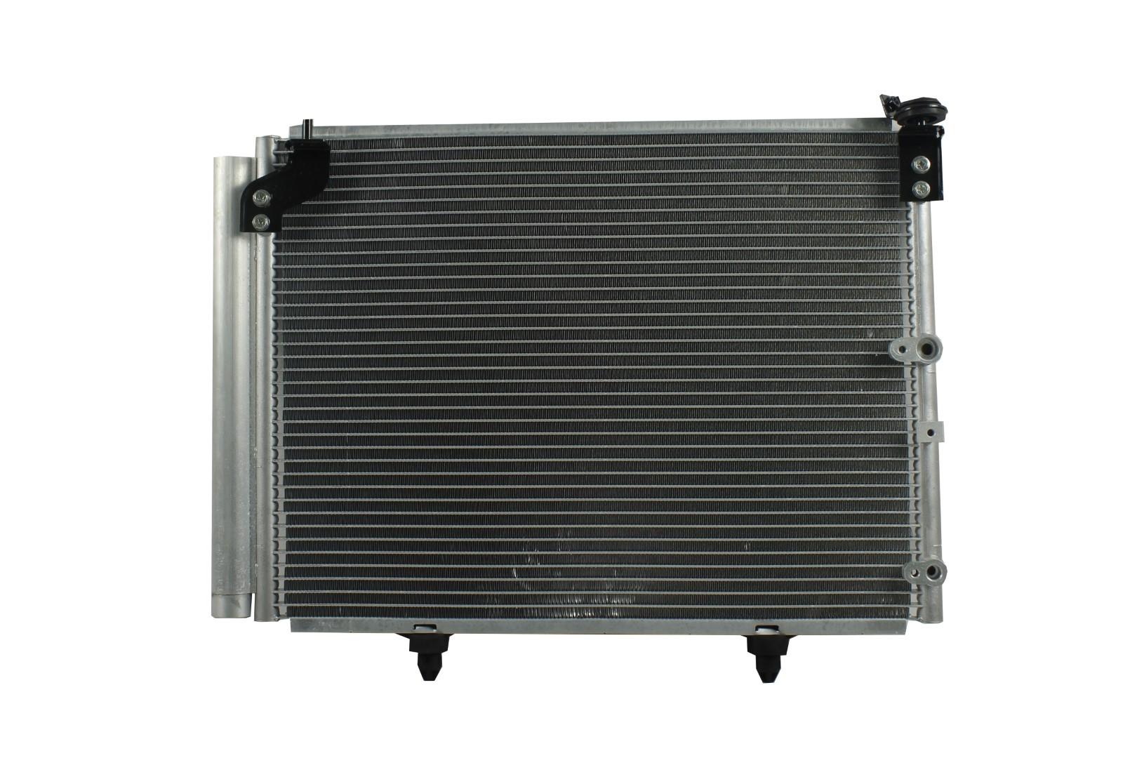 Condensador Automotriz Toyota Avanza 08-11 marca Deyac