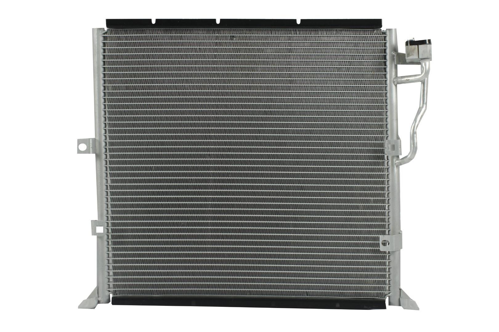 Condensador Automotriz BMW 318i 323i 325i 328i Series 92-99 marca Deyac