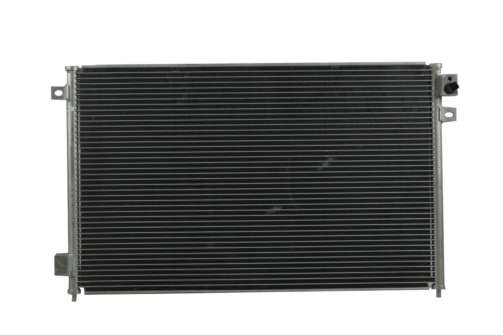 Condensador Automotriz Ford LS S Type Thunderbird 00-05 marca Deyac