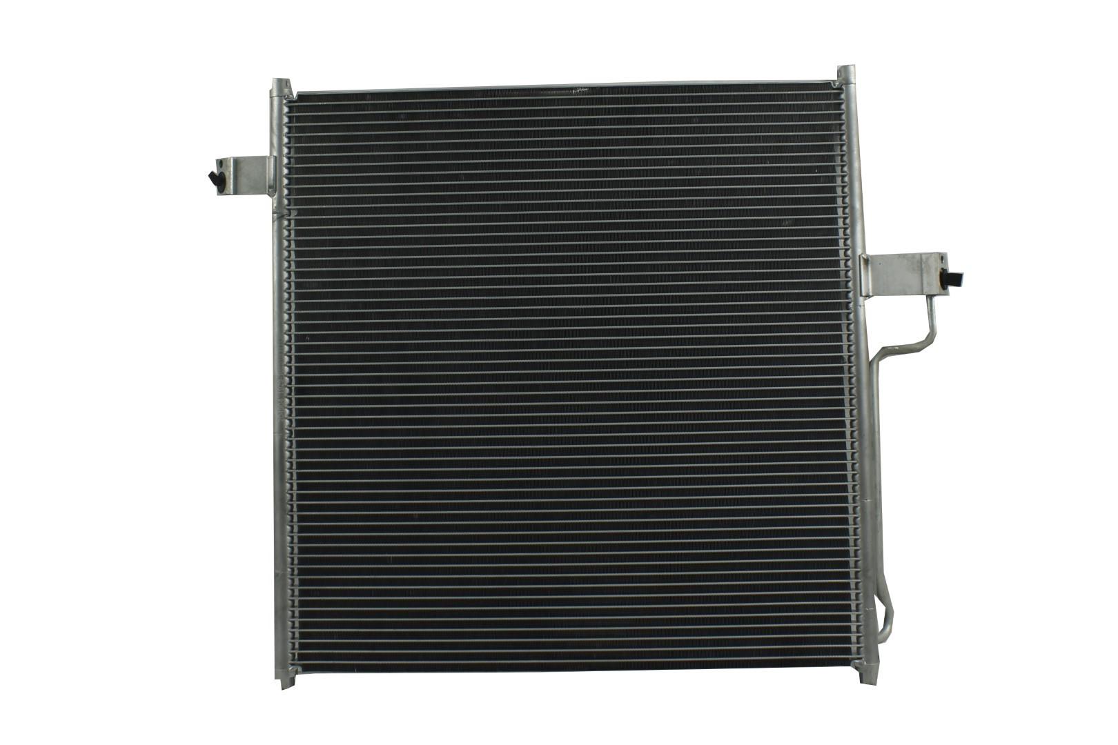 Condensador Automotriz Ford Ranger B 300 B 2300 B 2500 98-09 marca Deyac