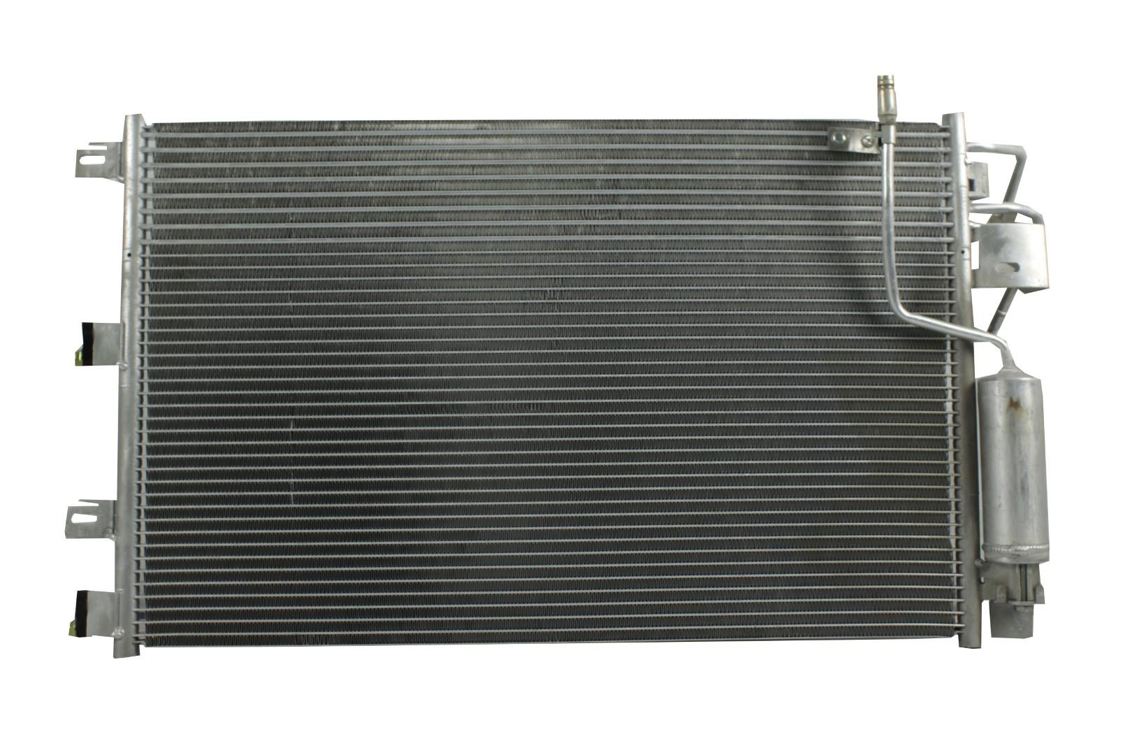 Condensador Automotriz Ford Focus Ambiente SE S SEL SES Sport Europa Ambiente 08-11 marca Deyac