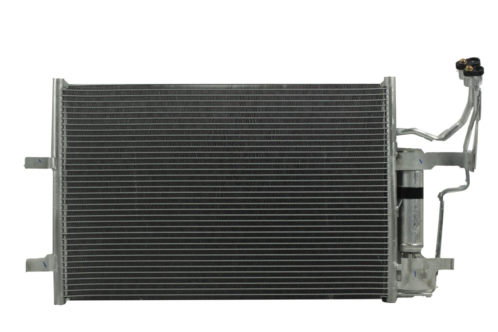 Condensador Automotriz Mazda 5 3 04-09 marca Deyac