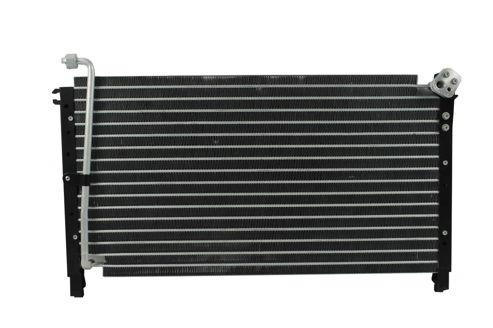 Condensador Automotriz Nissan Pick Up D21 Pathfinder 93-97 marca Deyac