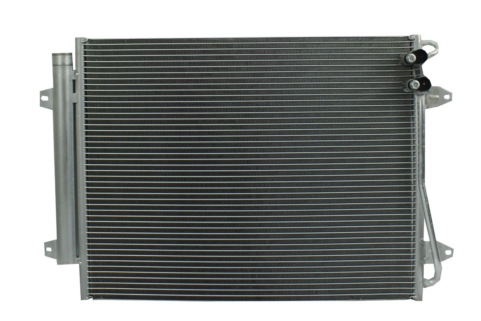 Condensador Automotriz Volkswagen Passat 06 - 12 CC Sportline 07 -14 marca Deyac