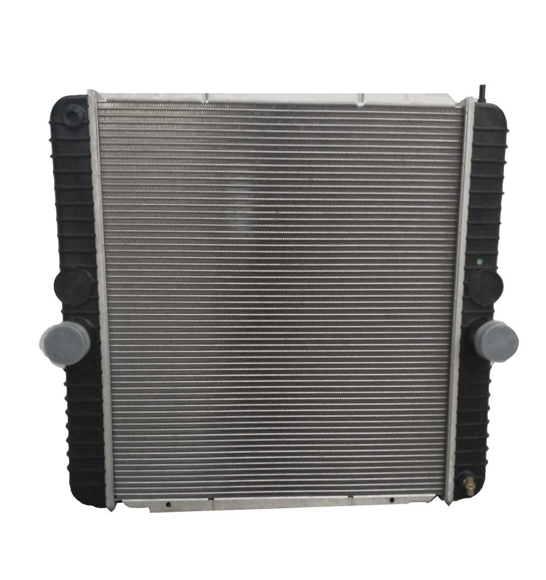 Radiador Tracto Camión International Navistar Series I 4400 4100 02-07 Plástico/Aluminio marca Deyac