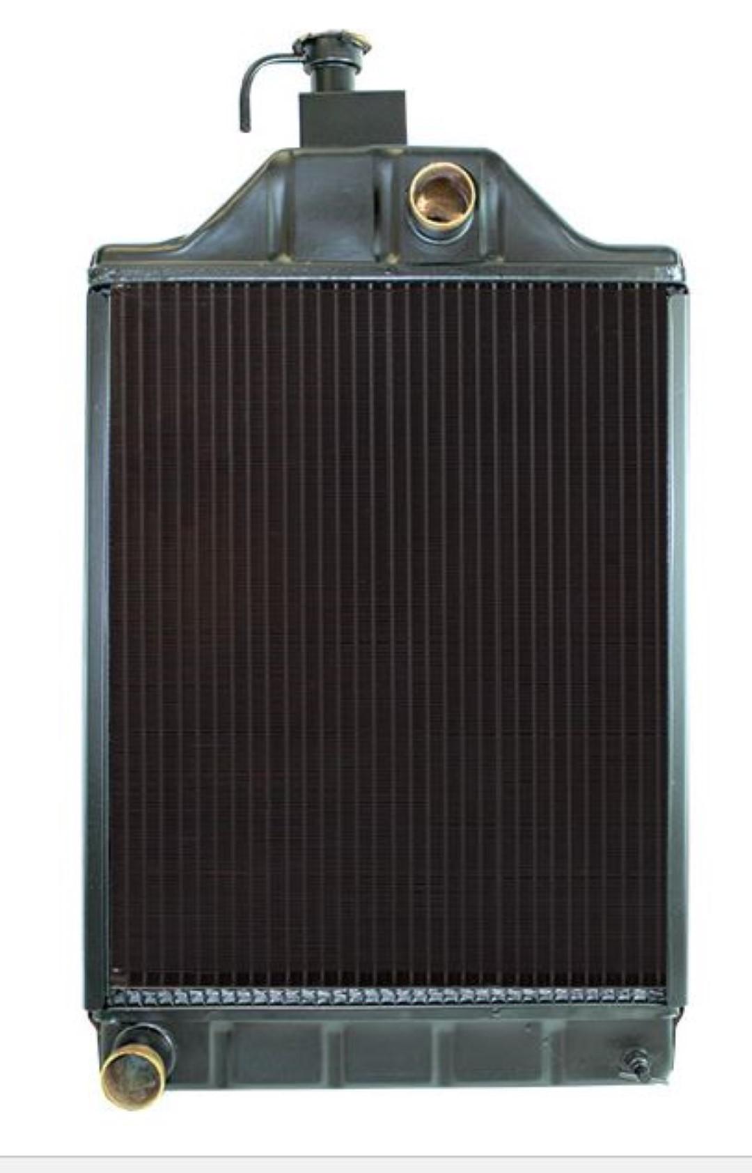 Radiador Agricola Tractor Massey Ferguson HF-150, 42F CC marca Deyac