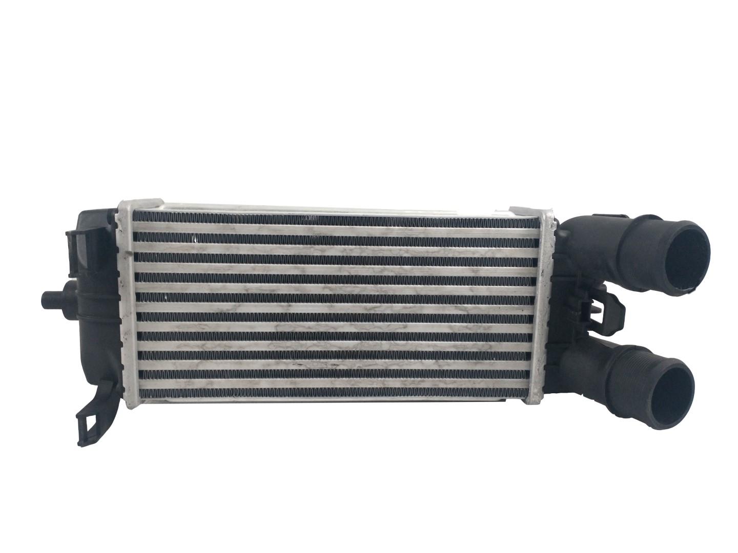 Intercooler Suzuki SX4 06-15 marca Deyac