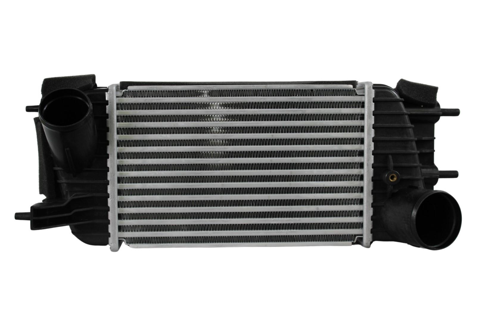 Intercooler Automotriz Nissan Juke 10-17 marca Deyac