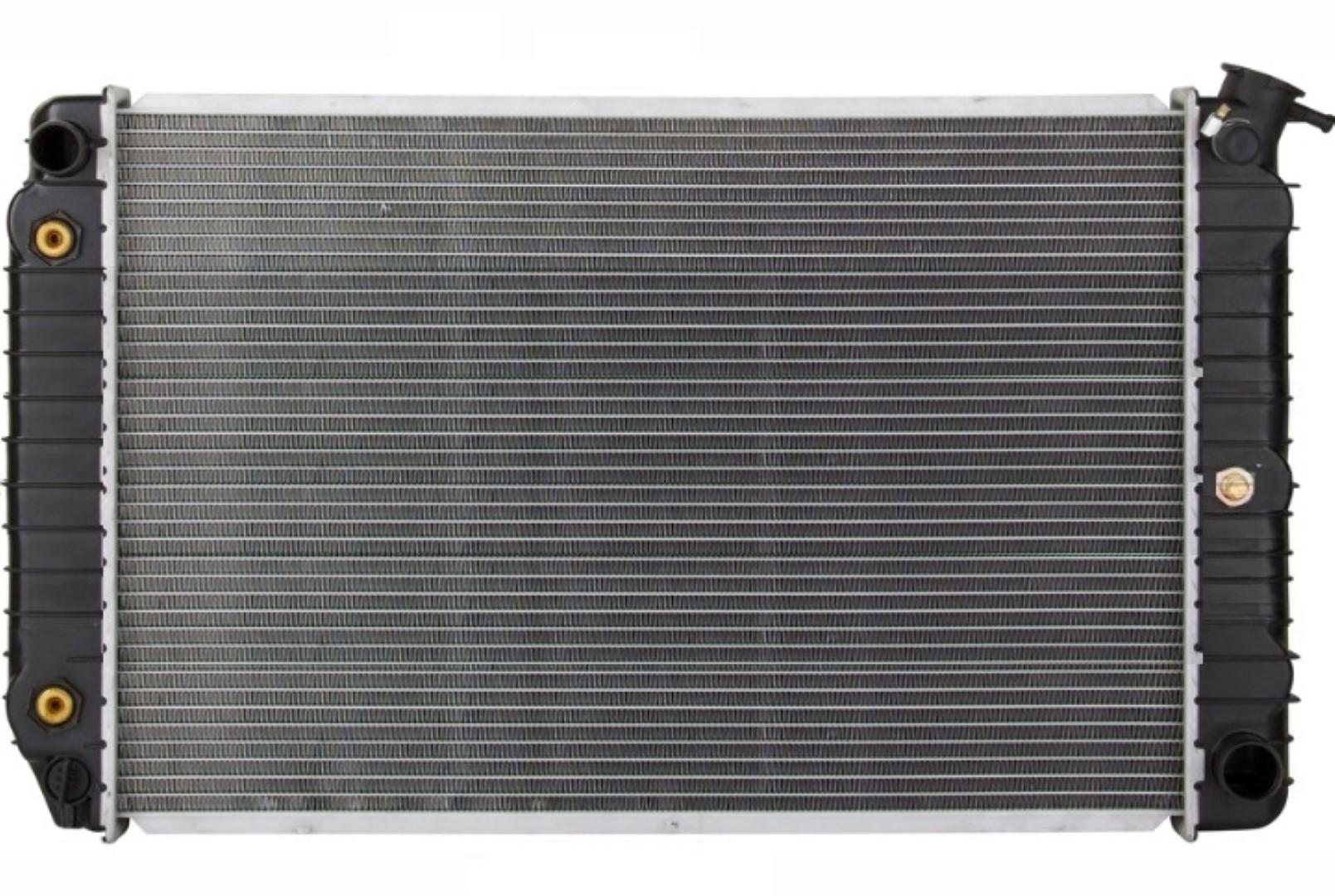 Radiador Automotriz Oldsmobile Buick, Chevrolet Cutlass Century, Century T/A 82-90 32mm Tubo Soldado marca Deyac
