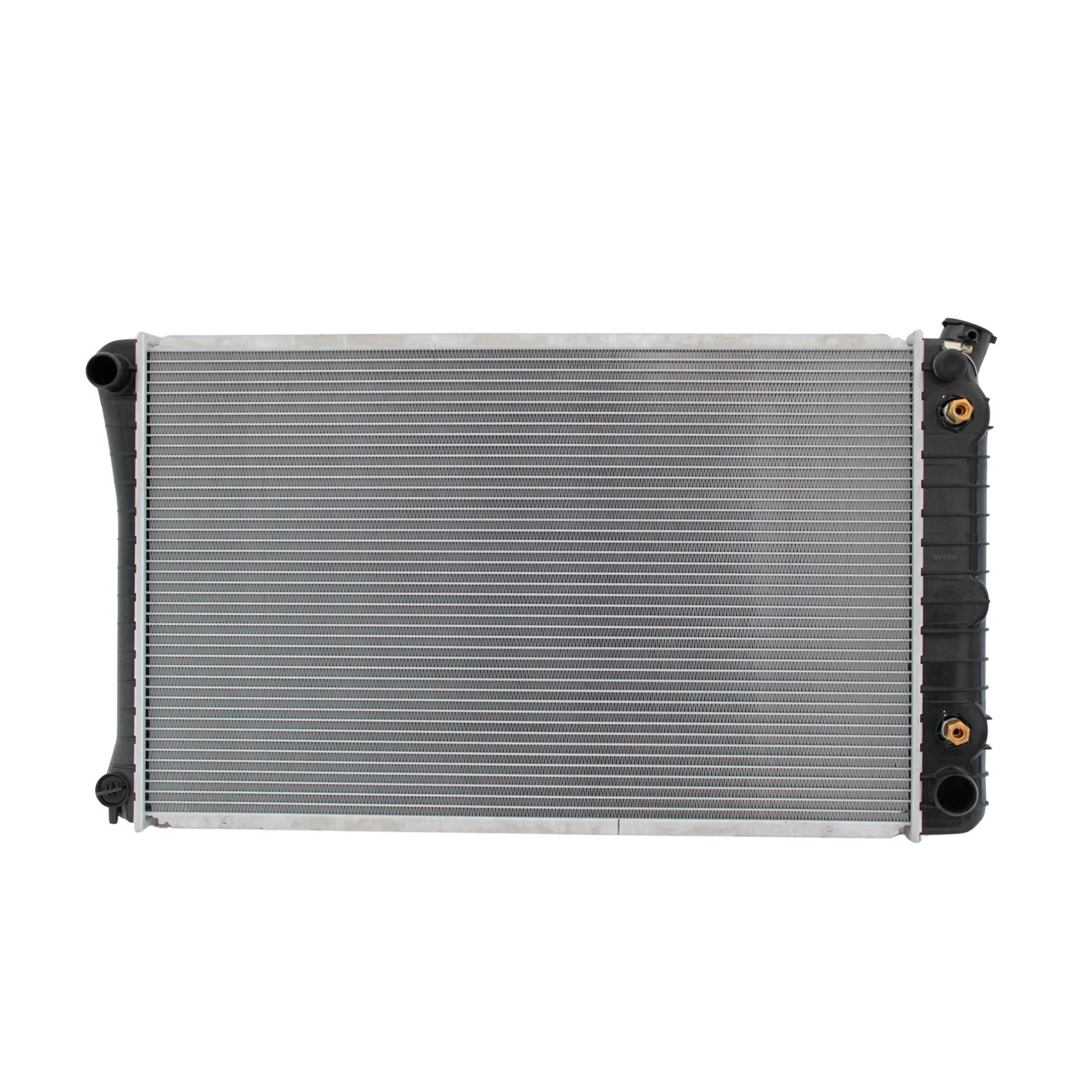 Radiador Automotriz GM Chevrolet Blazer Custom, Silverado, Suburban, C10, C15, C20, C30, G10, S10 T/A 81-91 32mm Tubo Soldado marca Deyac