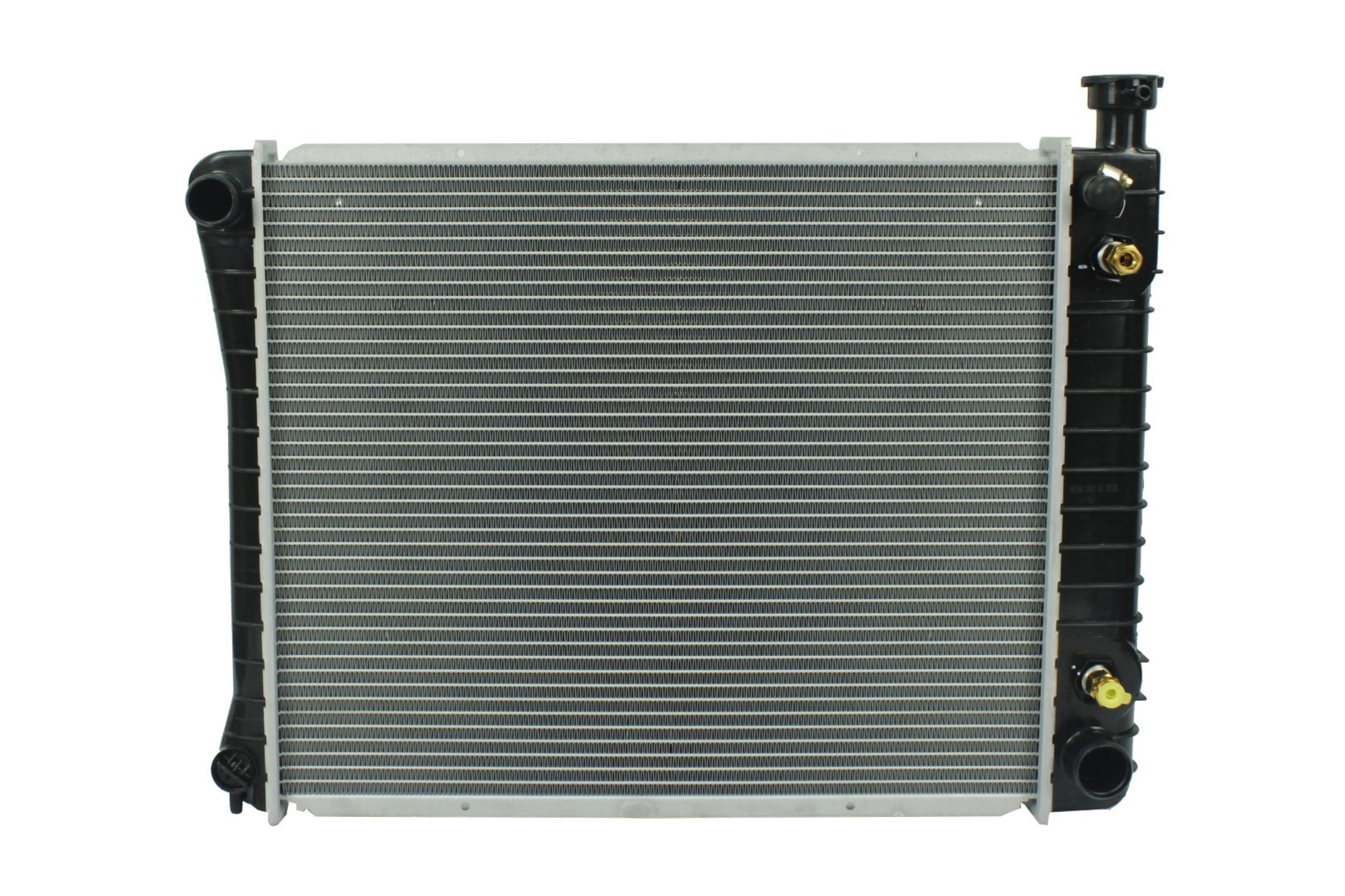 Radiador Automotriz GM Chevrolet C1500 Cheyenne Silverado, Sierra T/A 88-93 32mm Tubo Soldado marca Deyac