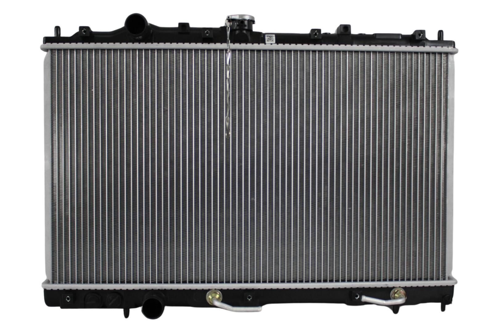 Radiador Automotriz Mitsubishi Mirage DE, LS, ES T/A 97-02 16mm Tubo Soldado marca Deyac