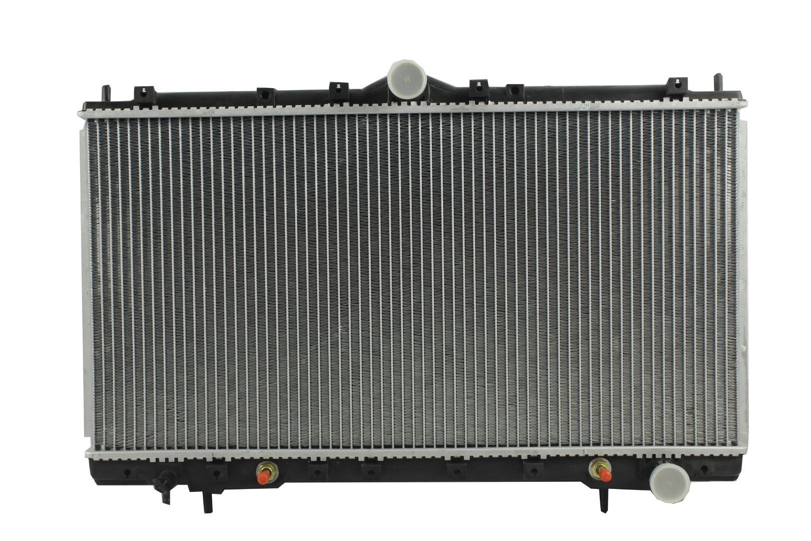 Radiador Automotriz Mitsubishi Eclipse GST GSX,Spyder GTS, Eatalon,TSI T/A 95-99 26mm Tubo Soldado marca Deyac