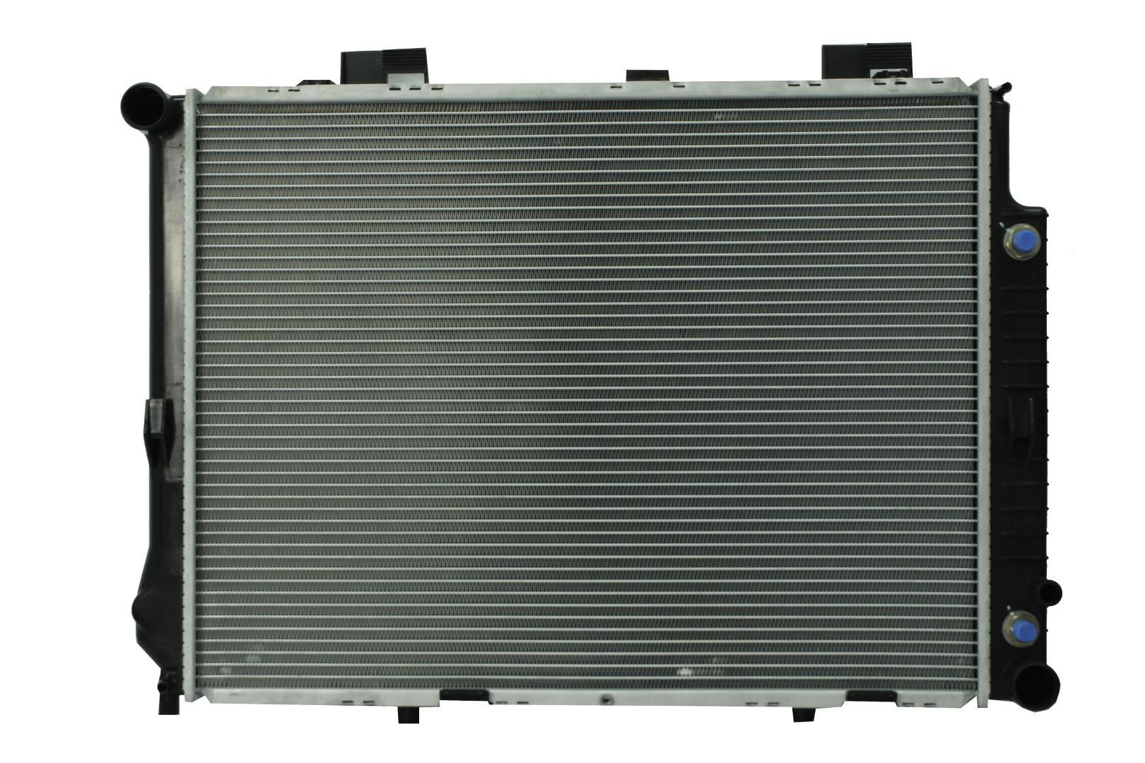 Radiador Automotriz Mercedes Benz E320 4MATIC Base T/A 98-02 32mm Tubo Soldado marca Deyac