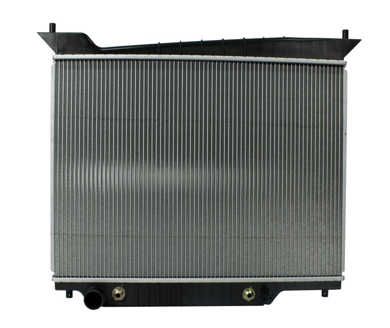 Radiador Automotriz Ford Lincoln Expedition Navigator T/A 03-04 36mm Tubo Soldado marca Deyac