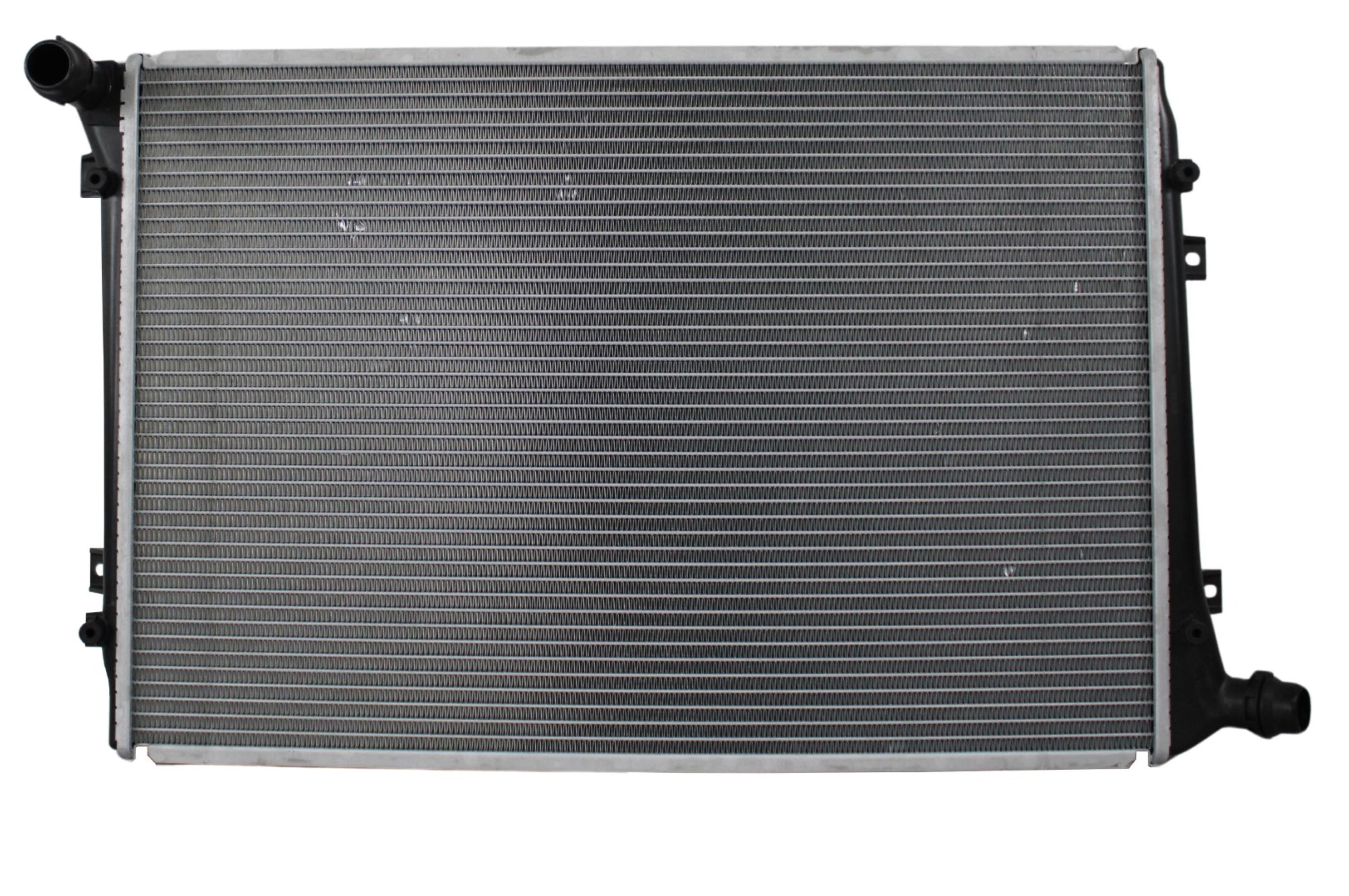 Radiador Automotriz Audi Volkswagen, Seat A3 Jetta, Golf, Caddy, Leon 06-12 32mm Tubo Soldado marca Deyac