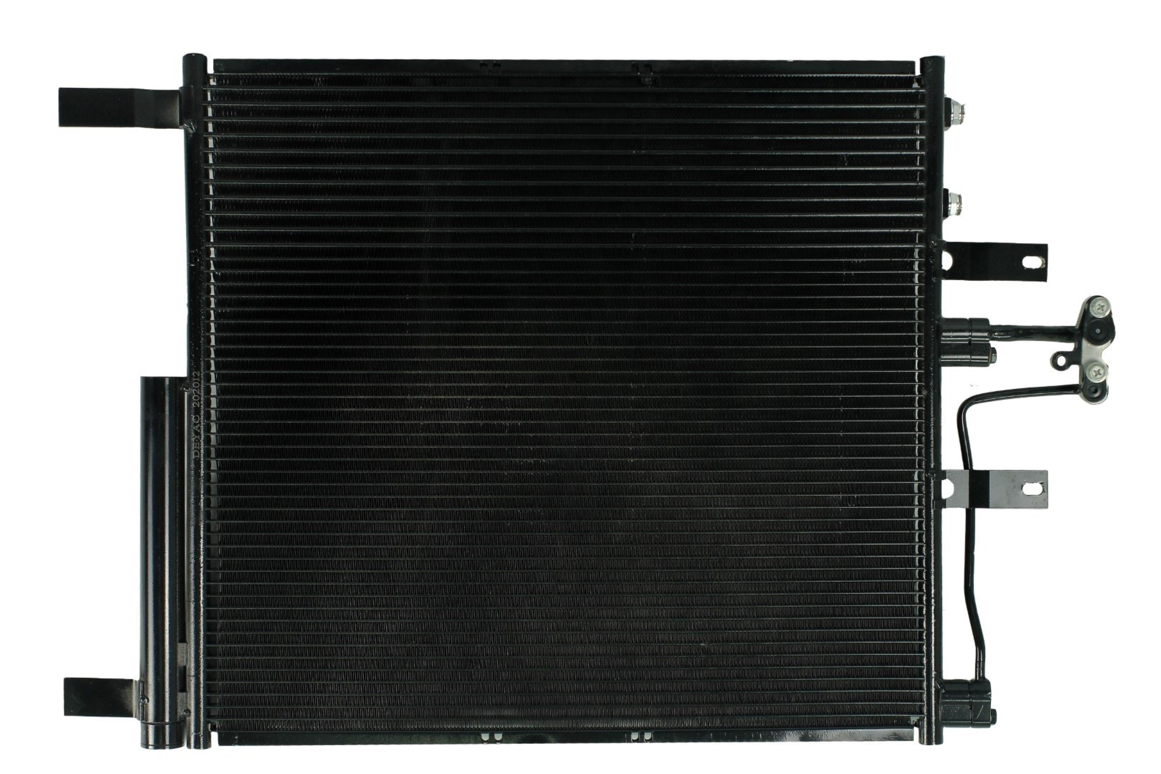 Condensador Automotriz Ram 1500 11-18 marca Deyac