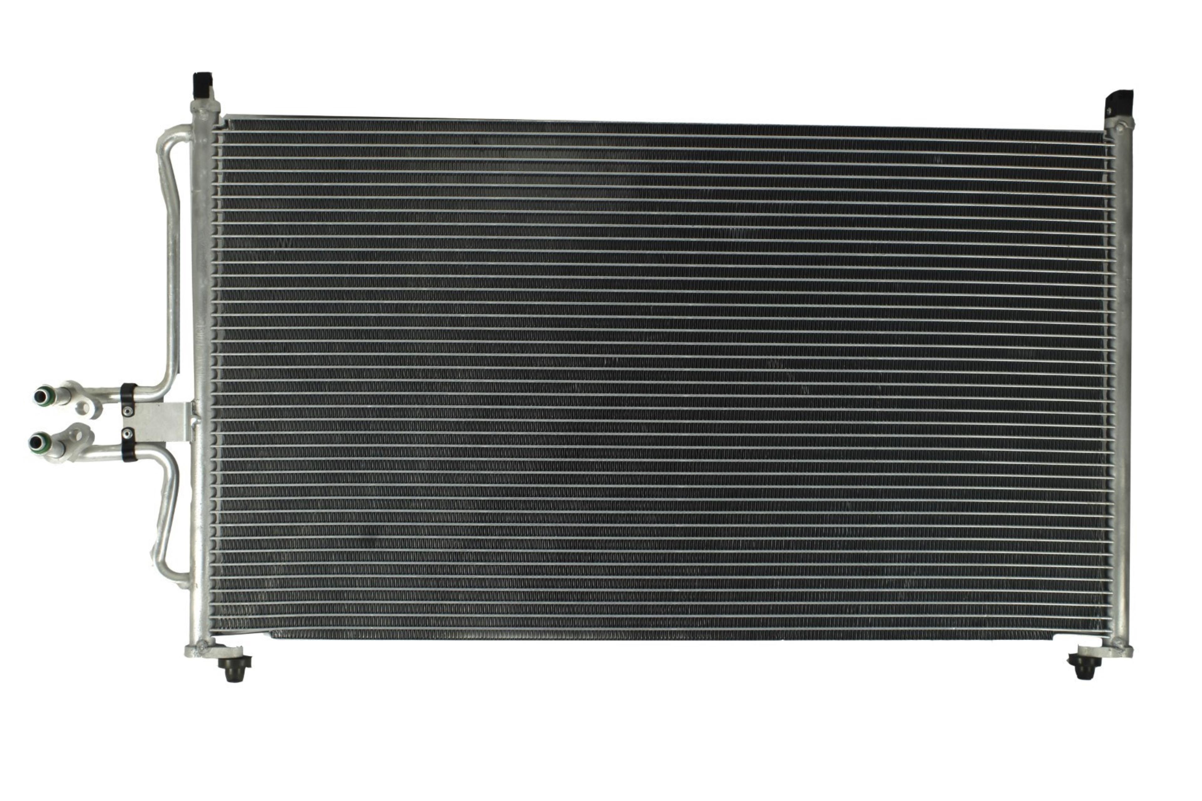 Condensador Automotriz Ford Escape 01-04 marca Deyac
