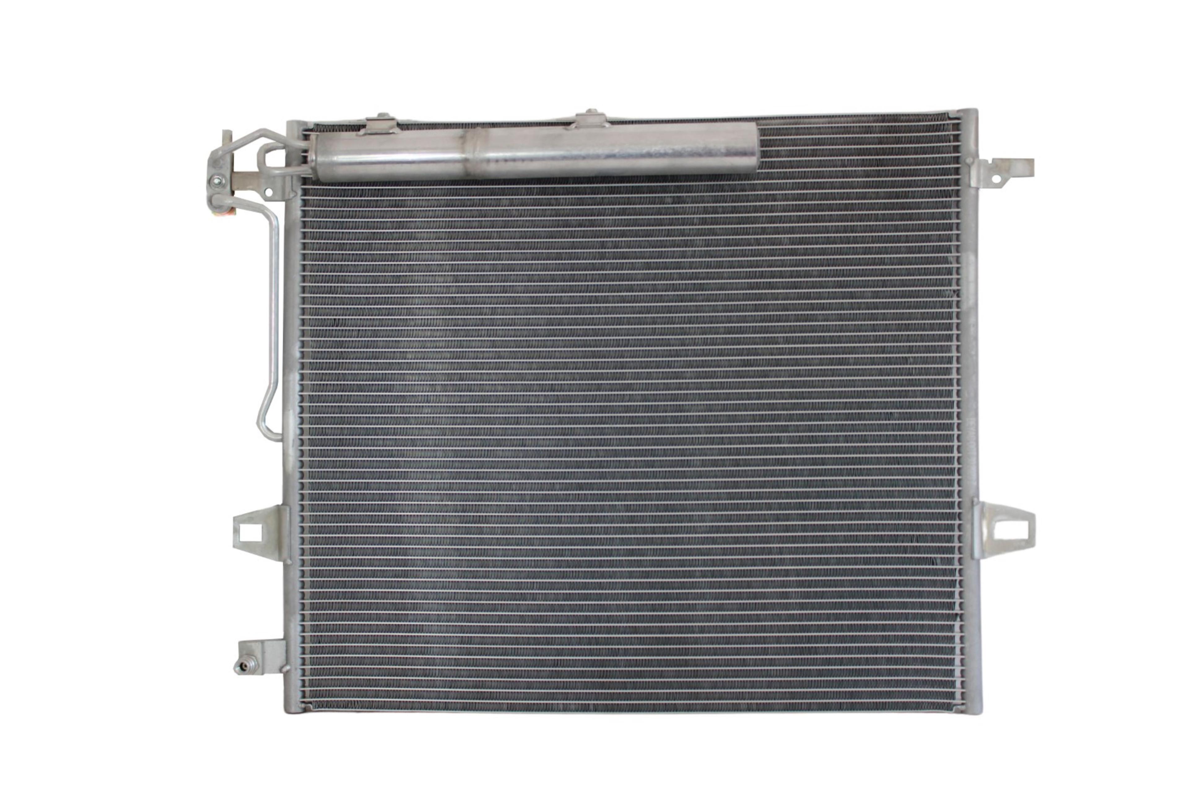 Condensador Automotriz Mercedes Benz Clase ML 06-11 marca Deyac
