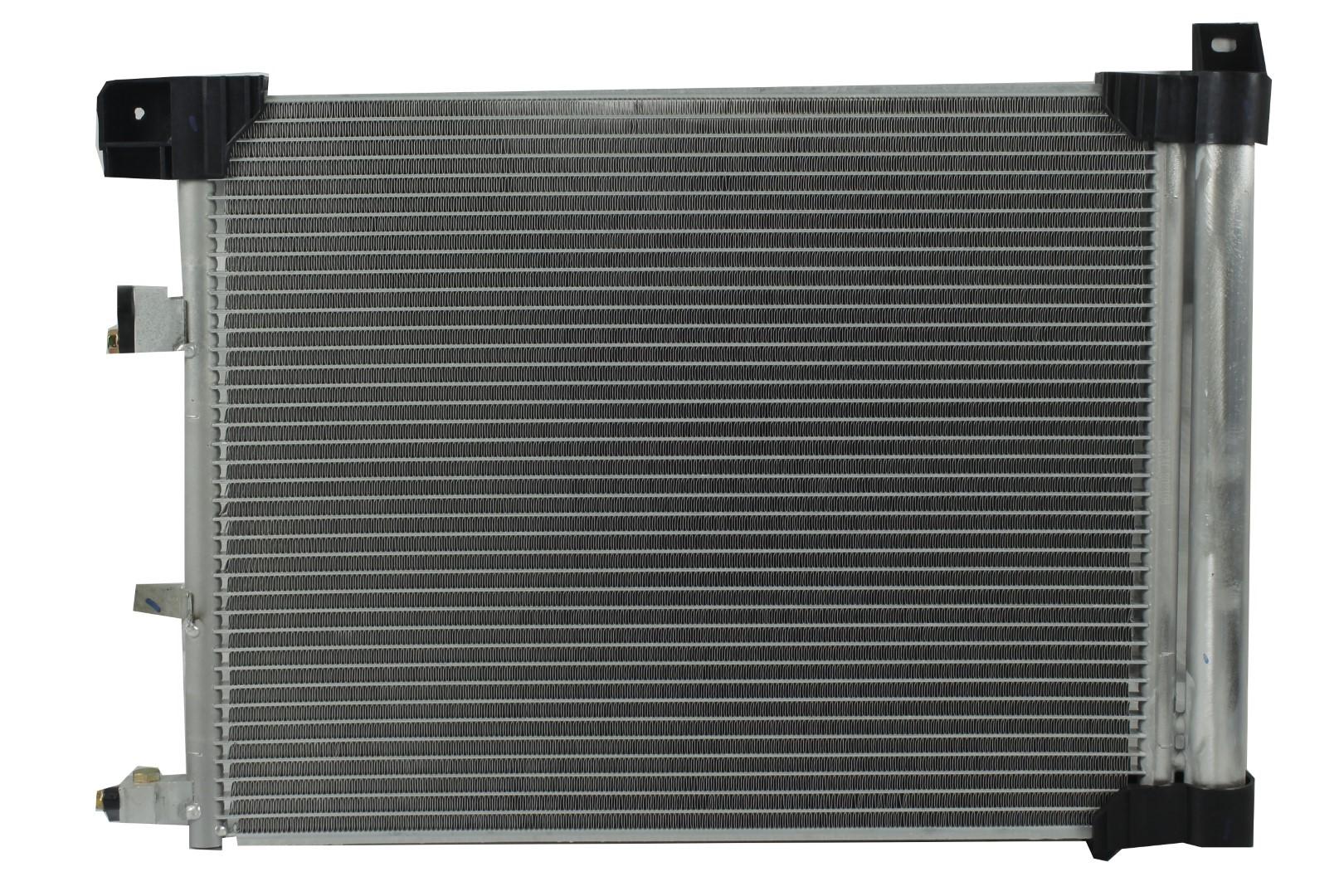 Condensador Automotriz Nissan Sentra 13-19 marca Deyac