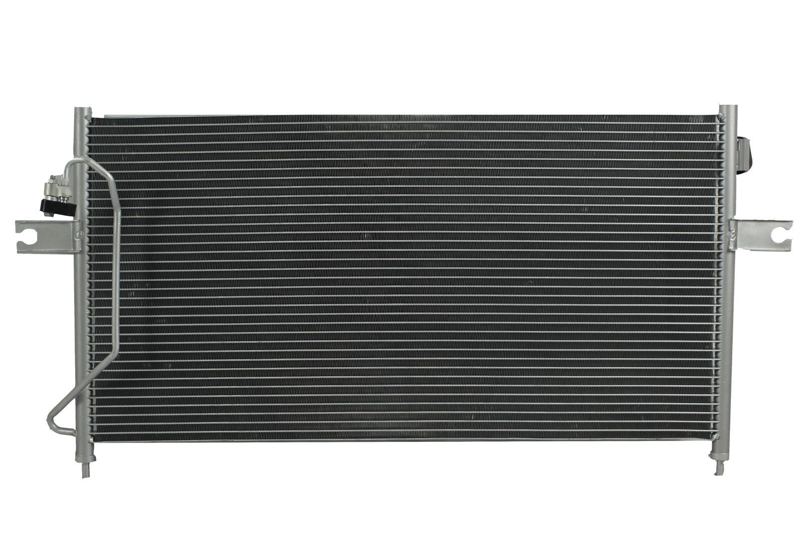 Condensador Automotriz Nissan Frontier 99-01 marca Deyac