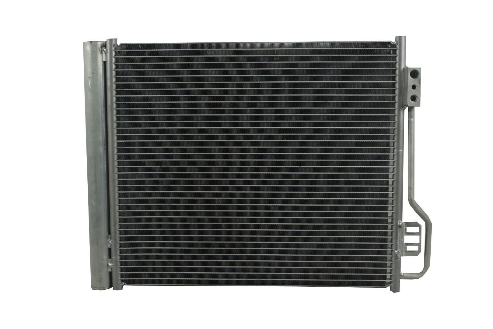 Condensador Automotriz Smart Fortwo 08-15 marca Deyac