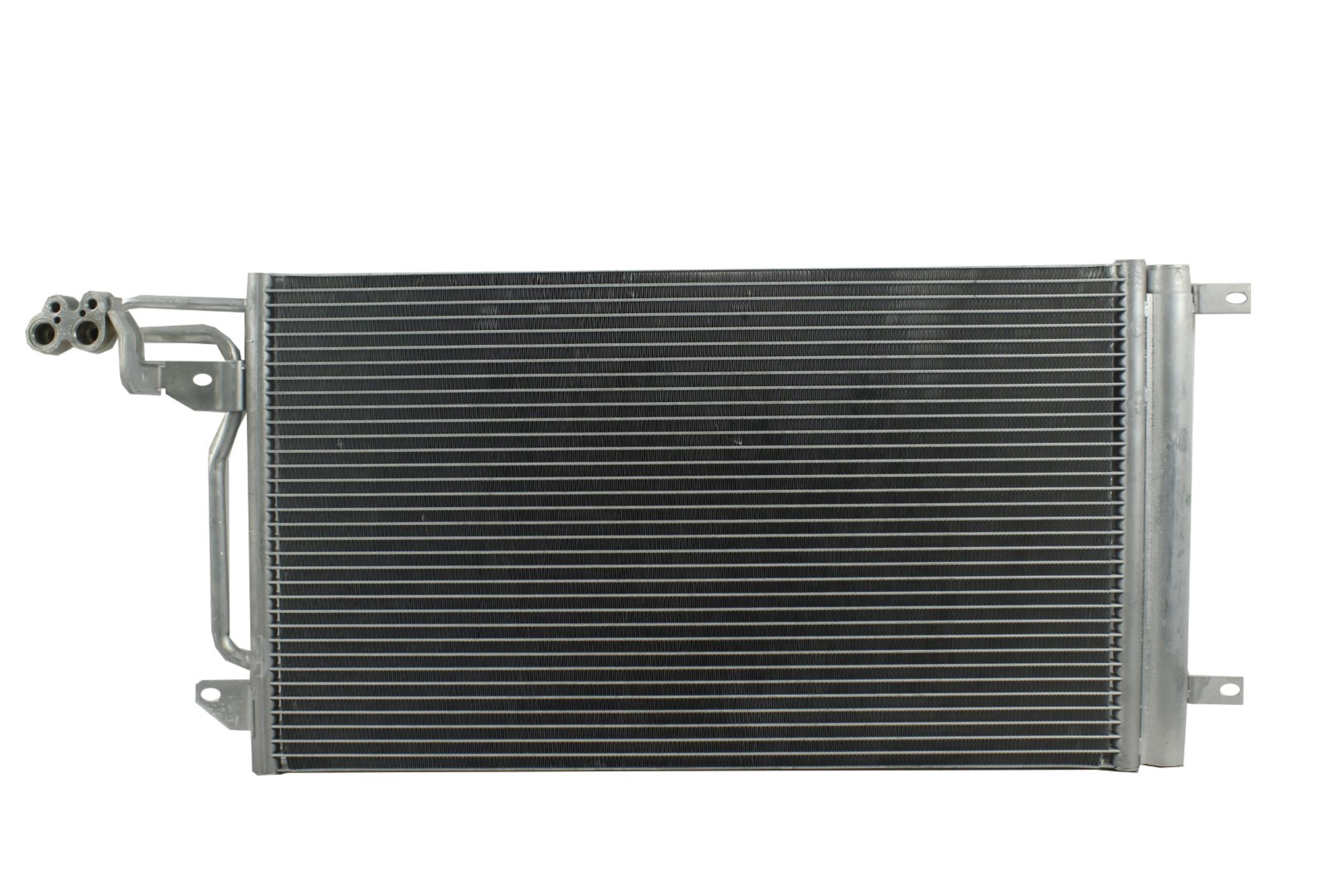 Condensador Automotriz Volkswagen Vento 14-19 Ancho 18 In marca Deyac