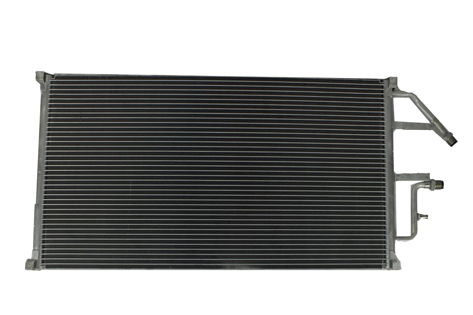 Condensador Automotriz Chevrolet Suburban C1500 C2500 K1500 K2500 Yukon Blazers 94-95 marca Deyac