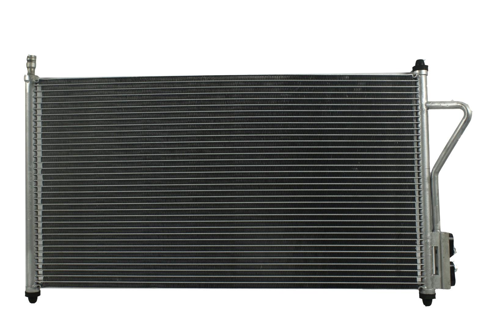 Condensador Automotriz Ford Focus 00-05 marca Deyac