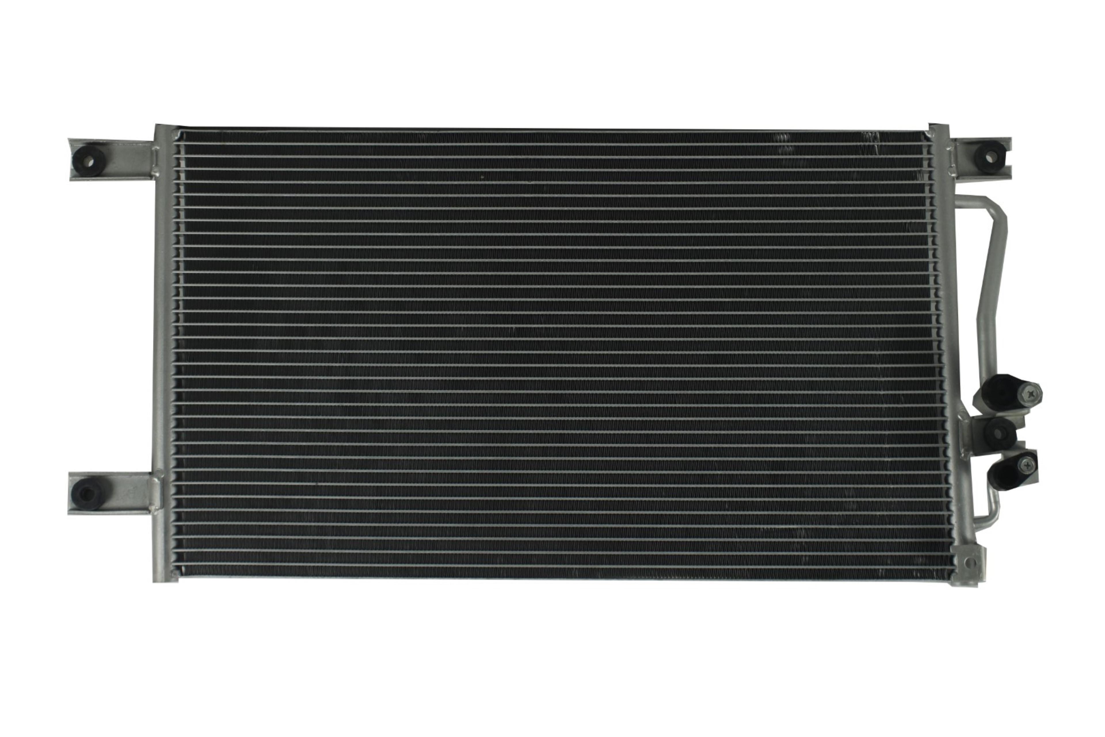 Condensador Automotriz Mitsubishi Montero Sport ES LS XLS 97-14 marca Deyac