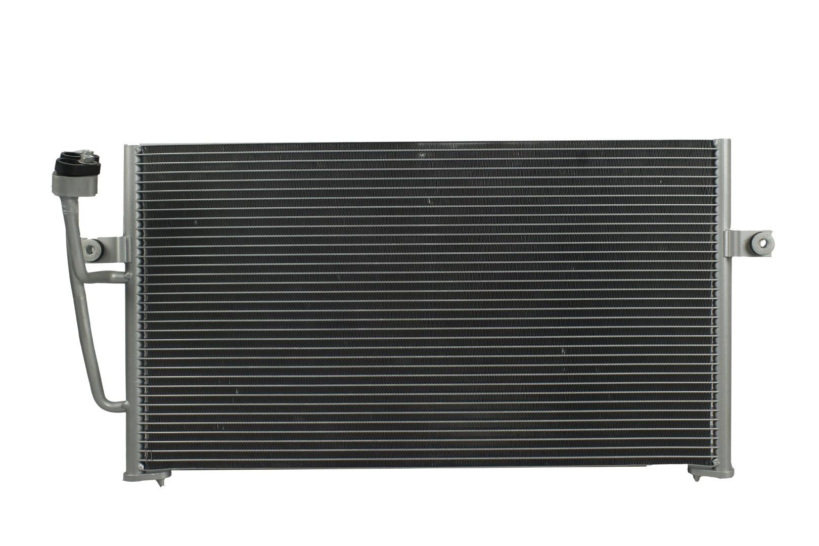 Condensador Automotriz Volvo S40 V40 00-04 marca Deyac