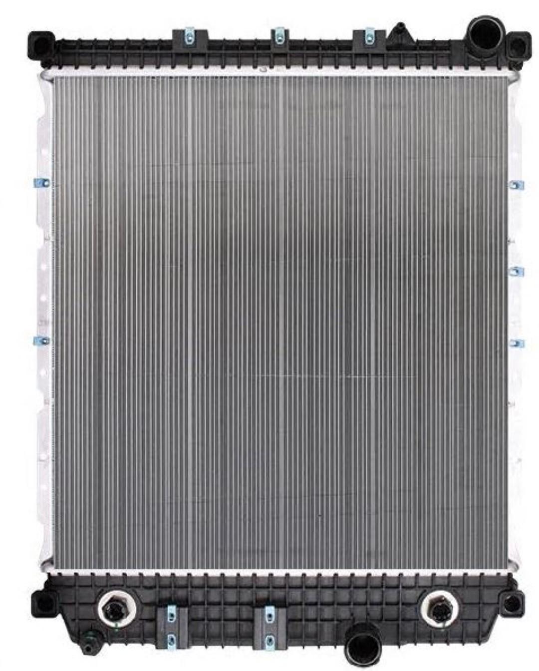 Radiador Tracto Camión Freightliner M2 106 18-21 (Tomas Cruzadas) marca Deyac