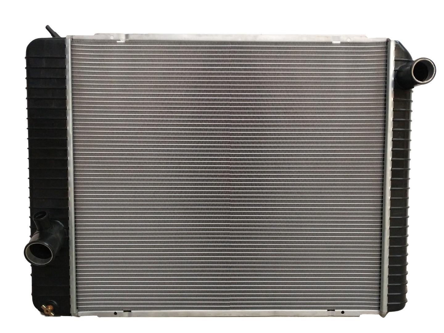 Radiador Tracto Camión International 3800 4100 4200 4300 4400 Series Maxx Force 08-15 Plástico/Aluminio T/A marca Deyac