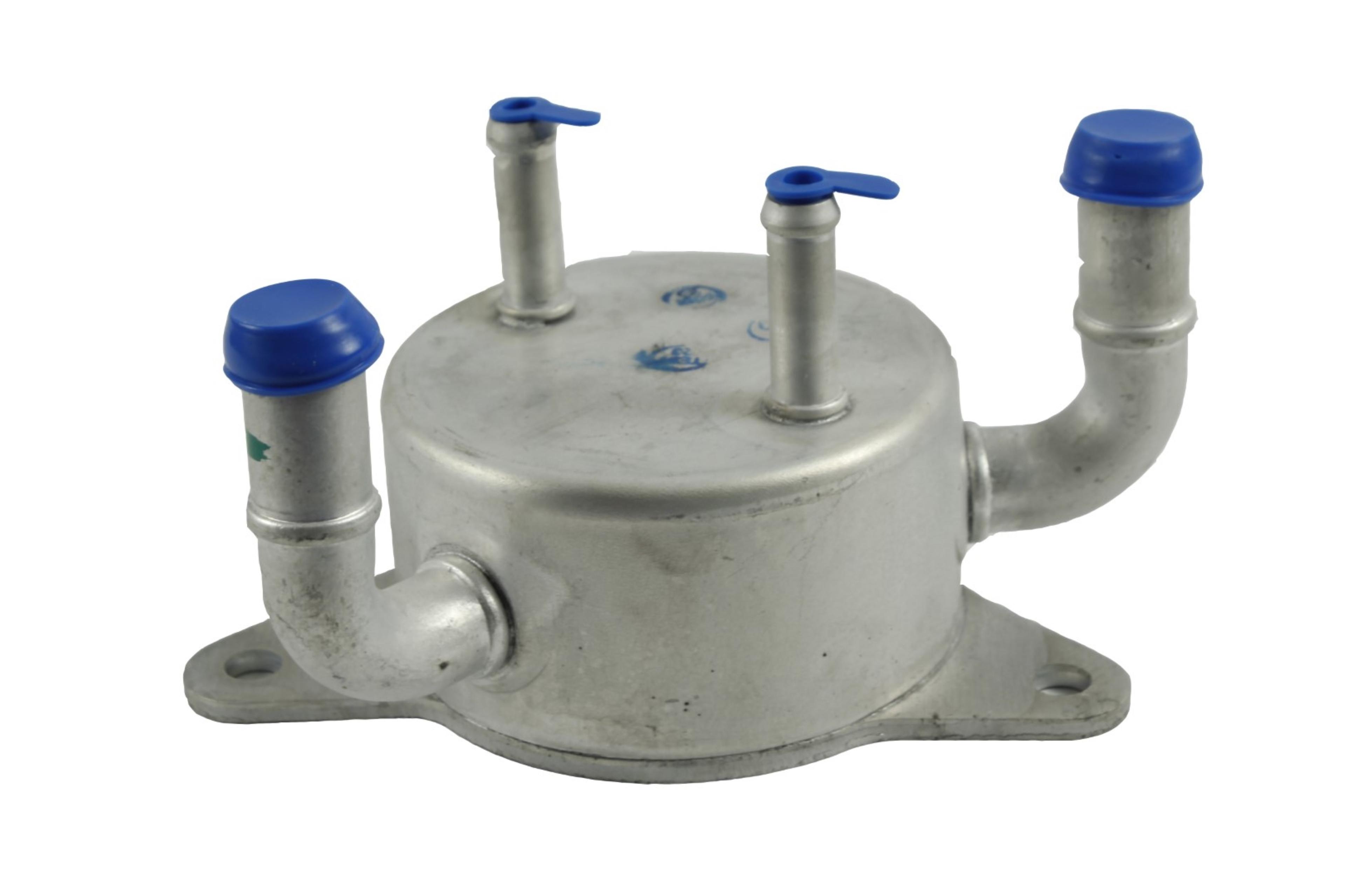 Enfriador de Aceite Mazda 3 Mazda 5 10-14 marca Deyac