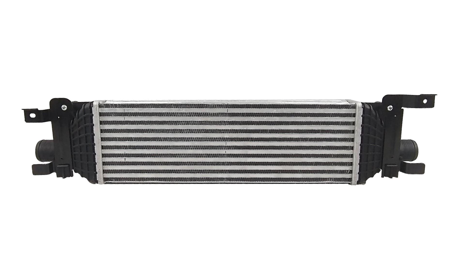 Intercooler Ford Fusion 01-12 marca Deyac