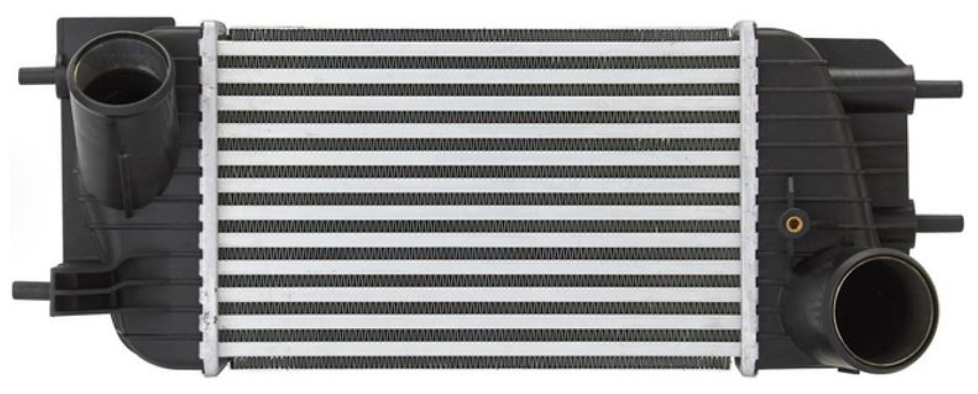 Intercooler Nissan Juke 11-12 marca Deyac