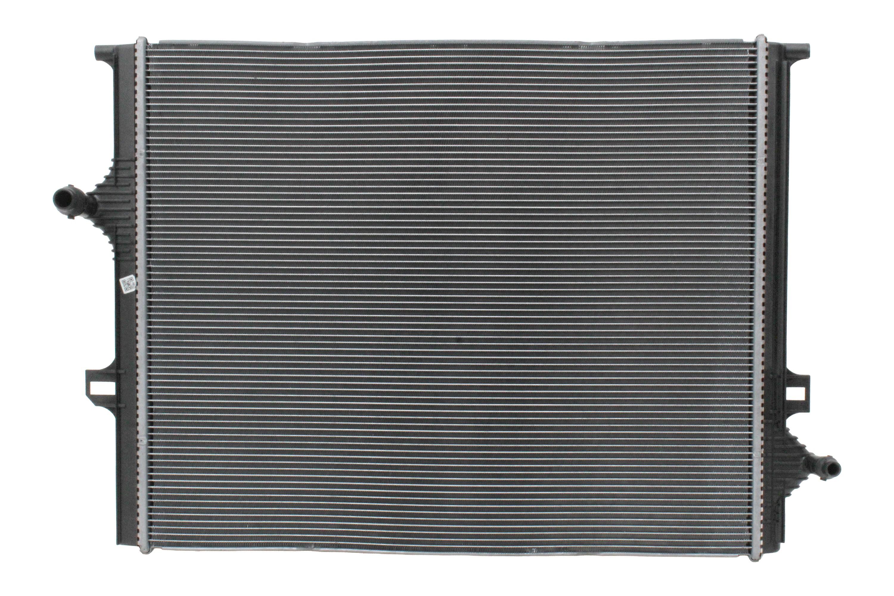 Radiador Automotriz BMW Serie 3 11-19 marca Deyac