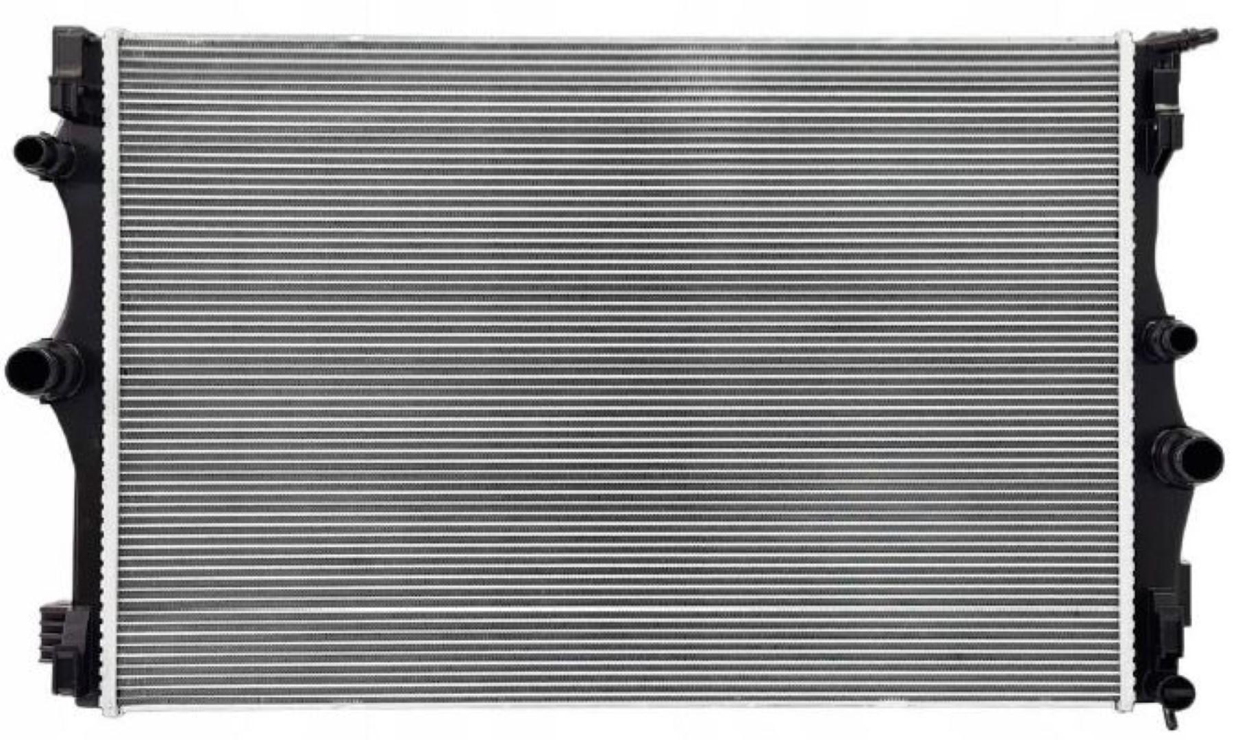 Radiador Automotriz Mercedes Benz Clase A 18-22 marca Deyac